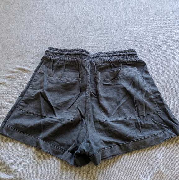 Drawstring Shorts - Picture 3 of 4